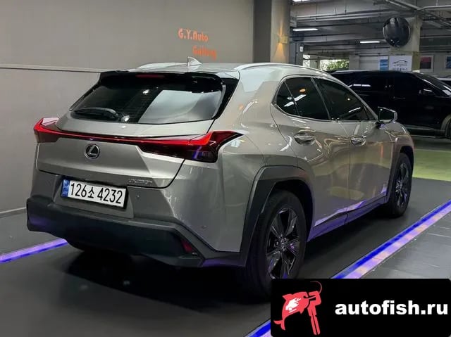 Lexus UX UX250h 2023 года - вид 3