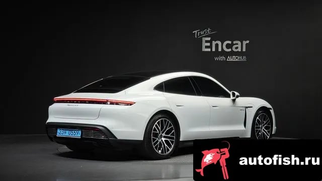 Porsche Taycan Taikan 2021 года - вид 2
