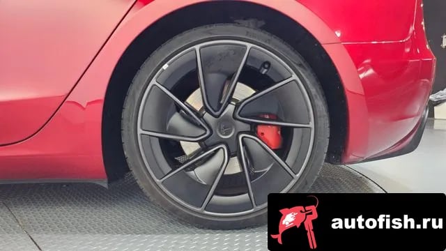 Tesla Model 3 Model 3 2024 года - похожие автомобили