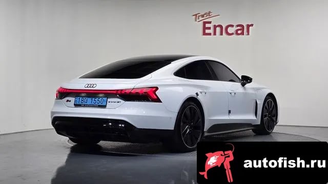 Audi e-tron GT e-Tron GT 2022 года - вид 2