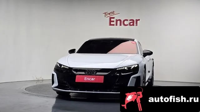 Audi e-tron GT e-Tron GT 2022 года - вид 3