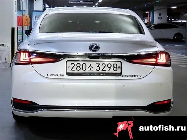 Lexus ES ES300h 7th generation 2021 года - вид 5