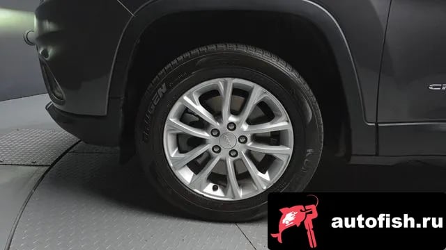 Jeep Cherokee Cherokee (KL) 2019 года - вид 5