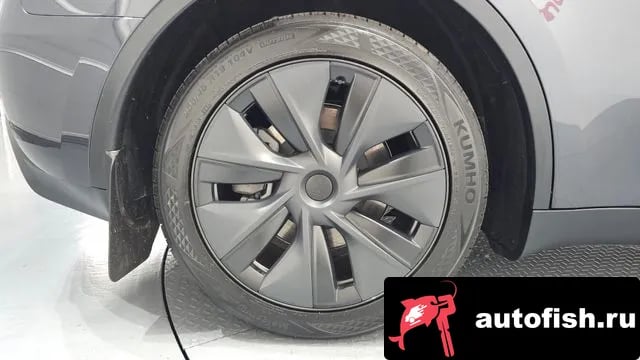 Tesla Model Y Model Y 2025 года - вид 5