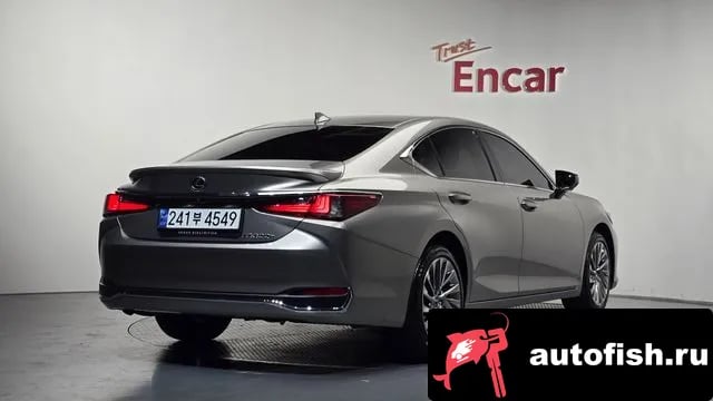 Lexus ES ES300h 7th generation 2024 года - вид 2