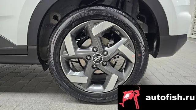 Hyundai Venue Venue 2025 года - похожие автомобили