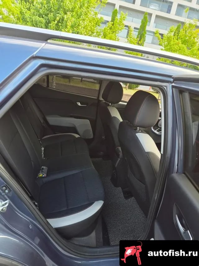 Kia Stonic Stony 2020 года - вид 6