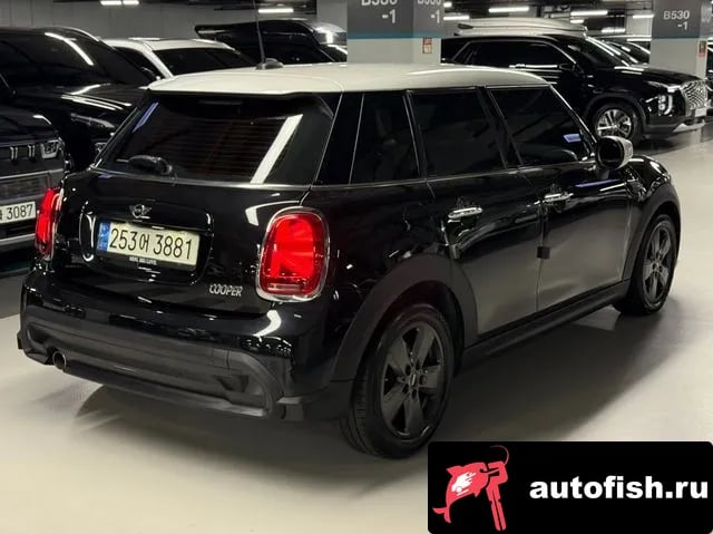 Mini Cooper Cooper 2021 года - вид 4