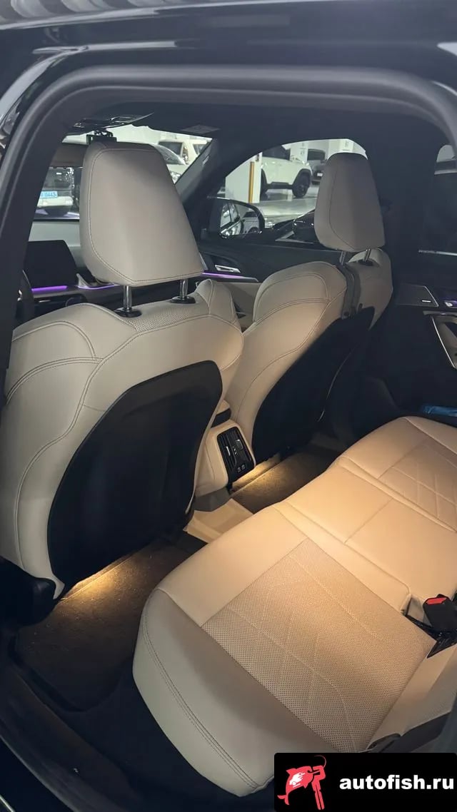 BMW iX1 iX1 (U11) 2025 года - вид 4
