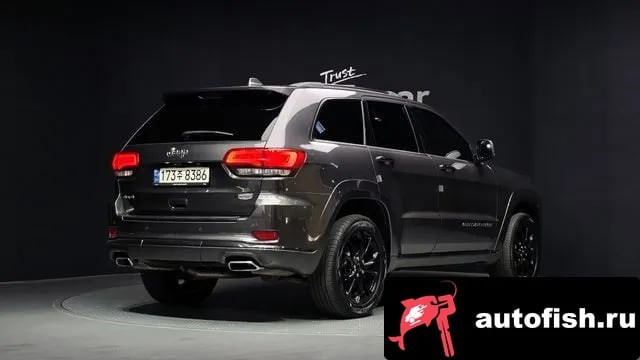 Jeep Cherokee Grand Cherokee 2021 года - вид 2