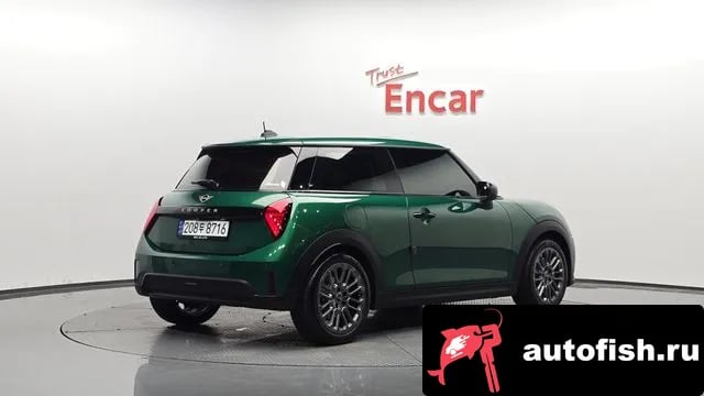 Mini Cooper Cooper C 4th generation 2024 года - автомобиль из Южной Кореи