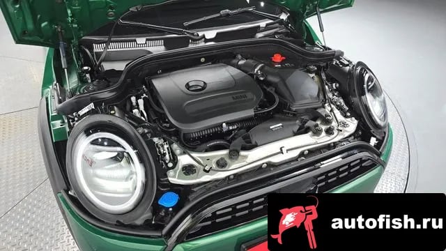Mini Cooper Cooper C 4th generation 2024 года - вид 5