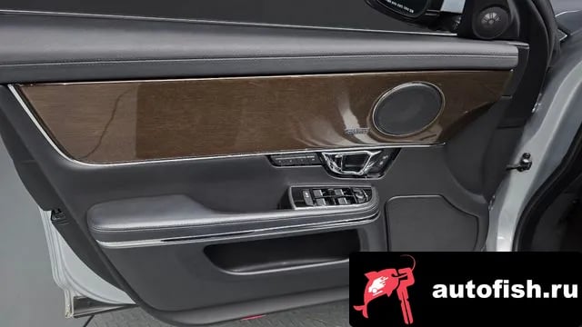 Jaguar XJ All New XJ 2018 года - похожие автомобили