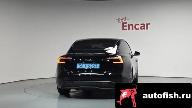 Tesla Model 3 Model 3 2025 года - вид 3