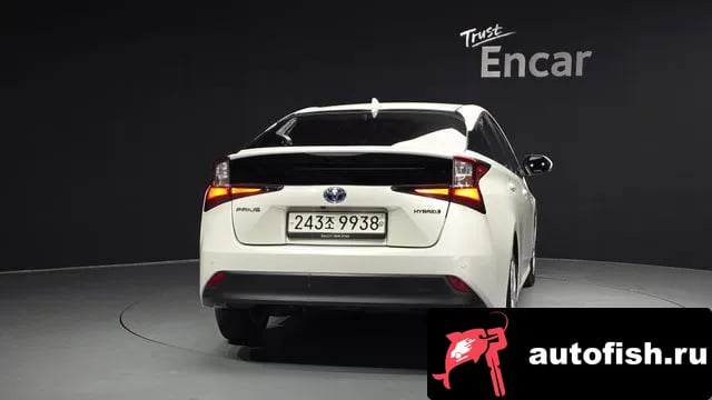 Toyota Prius Prius 4th Generation 2019 года - вид 4