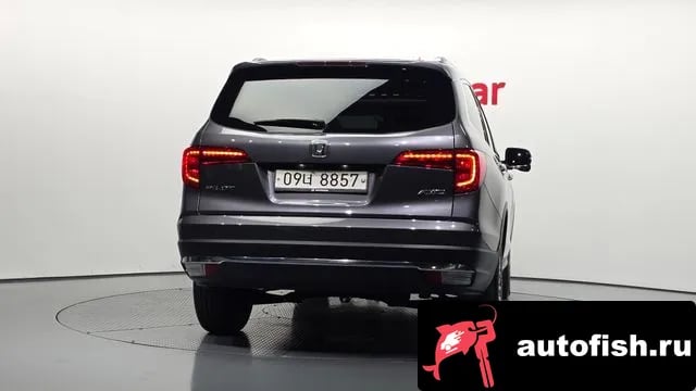 Honda Pilot Pilot 3rd generation 2018 года - вид 4