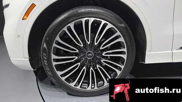 Lincoln Aviator Aviator 2nd generation 2022 года - вид 5
