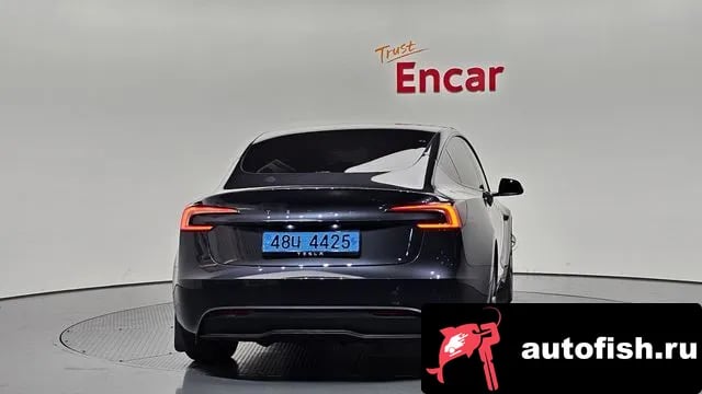 Tesla Model 3 Model 3 2025 года - вид 3