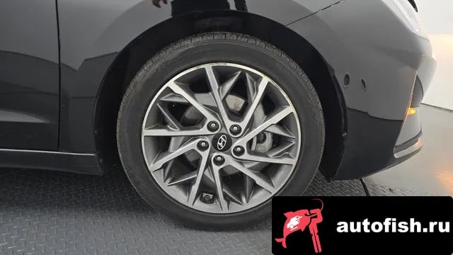 Hyundai AVANTE The New Avante AD 2019 года - вид 5