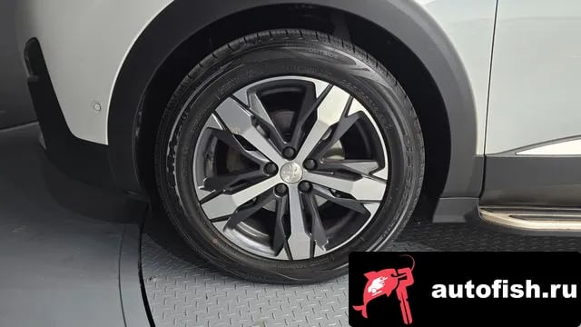 Peugeot 5008 5008 second generation 2020 года - вид 5