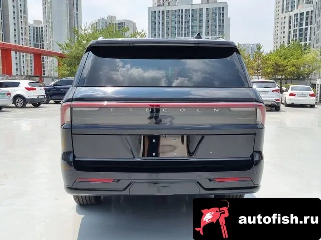 Lincoln Navigator Navigator 4th generation 2025 года - вид 4