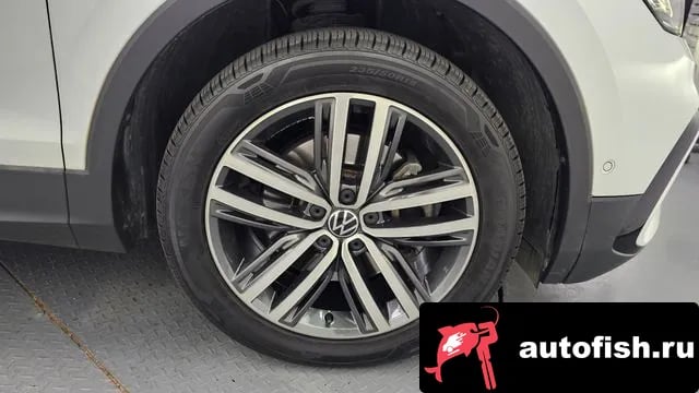 Volkswagen Tiguan Tiguan Allspace 2022 года - вид 5