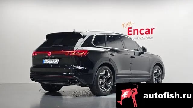 Volkswagen Touareg Tuareg 3rd generation 2025 года - вид 2