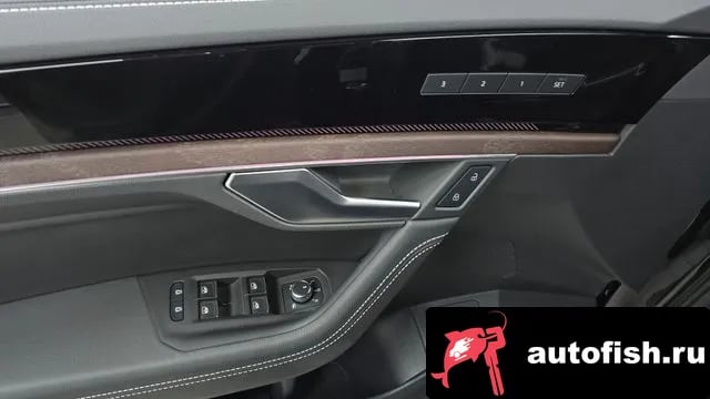 Volkswagen Touareg Tuareg 3rd generation 2025 года - похожие автомобили