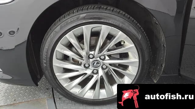 Lexus ES ES300h 7th generation 2020 года - вид 5