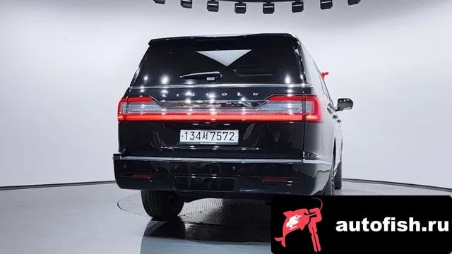 Lincoln Navigator Navigator 4th generation 2020 года - вид 4