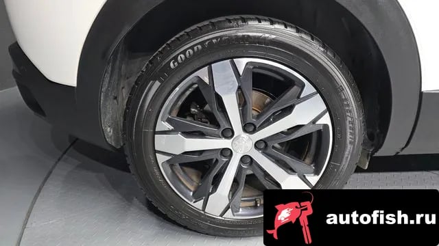 Peugeot 3008 3008 second generation 2019 года - вид 5