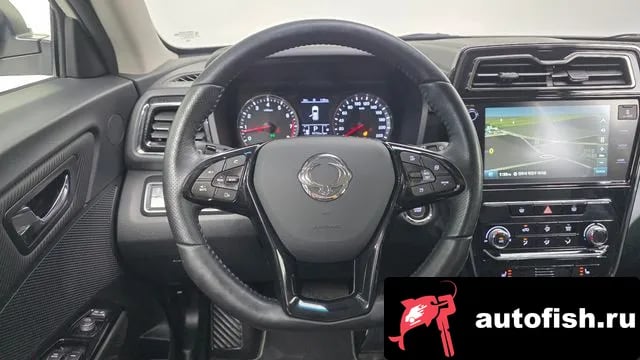 KG Mobility (Ssangyong) TIBOLI Berry New Tivoli 2020 года - похожие автомобили