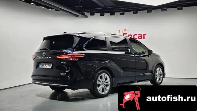 Toyota Sienna Siena 4th Generation 2022 года - вид 2