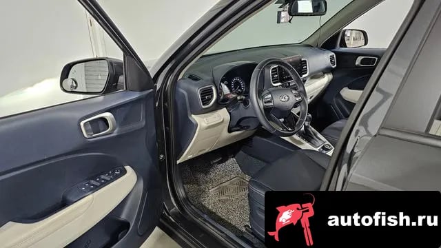 Hyundai Venue Venue 2022 года - похожие автомобили