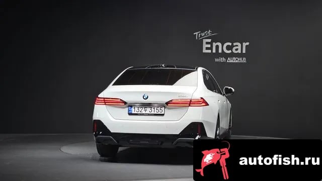 BMW 5-Series 5 Series (G60) 2023 года - вид 4