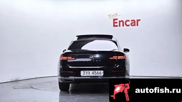 Volkswagen Arteon Atheon 2018 года - вид 4
