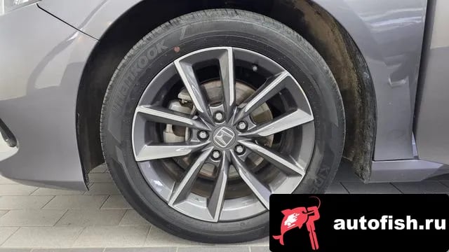 Honda Accord Accord 10th Generation 2021 года - похожие автомобили