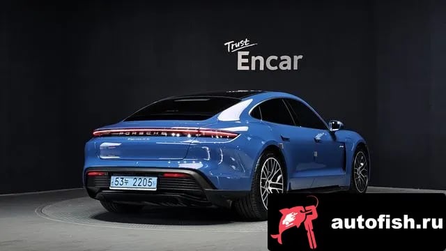 Porsche Taycan Taikan 2021 года - вид 2
