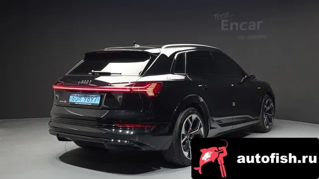 Audi e-tron e-Tron 2022 года - вид 2