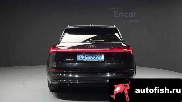 Audi e-tron e-Tron 2022 года - вид 4