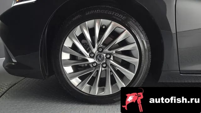 Lexus ES ES300h 7th generation 2023 года - вид 5