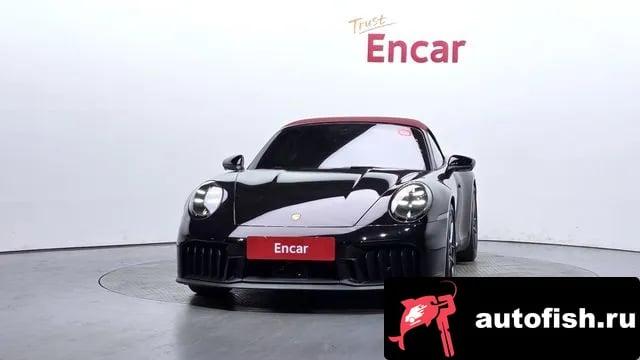 Porsche 911 911 (992) 2025 года - вид 3