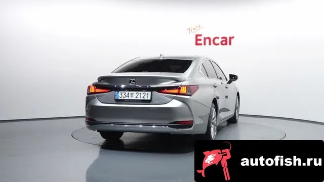 Lexus ES ES300h 7th generation 2024 года - вид 4