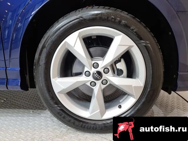 Audi Q3 Q3 (F3) 2024 года - вид 5