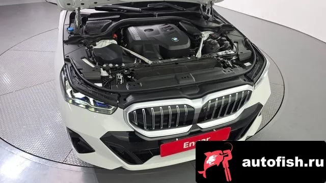 BMW 5-Series 5 Series (G60) 2025 года - вид 6