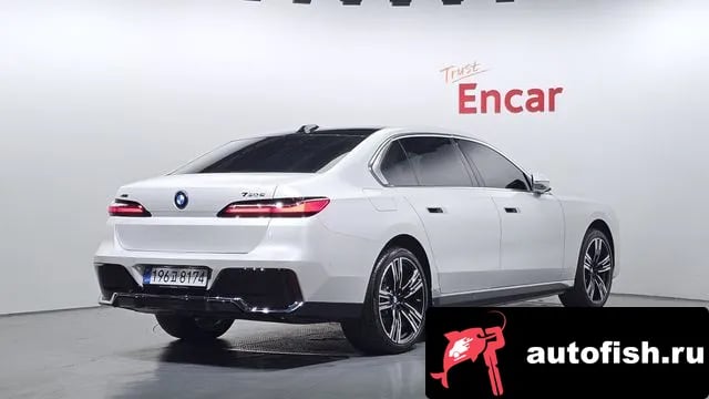 BMW 7-Series 7 Series (G70) 2025 года - вид 2