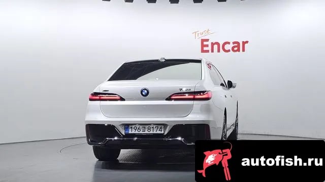BMW 7-Series 7 Series (G70) 2025 года - вид 4