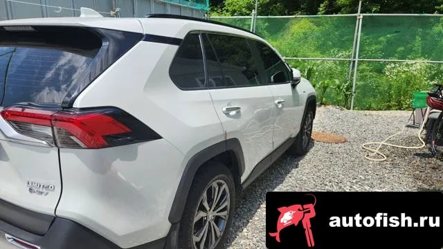 Toyota RAV4 RAV4 5th Generation 2025 года - вид 3