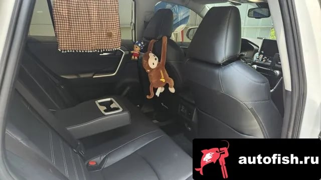 Toyota RAV4 RAV4 5th Generation 2025 года - похожие автомобили