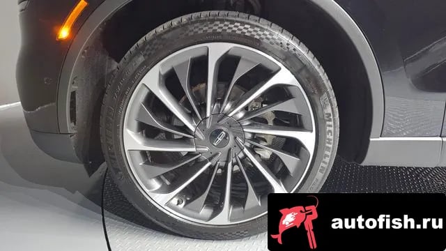 Lincoln Aviator Aviator 2nd generation 2022 года - вид 5